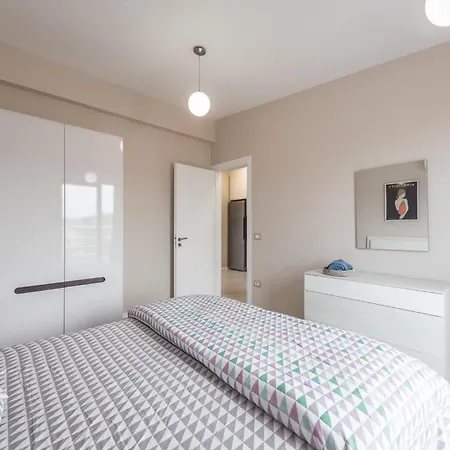 Luxurious Panoramic Apartment Tirana Exterior photo